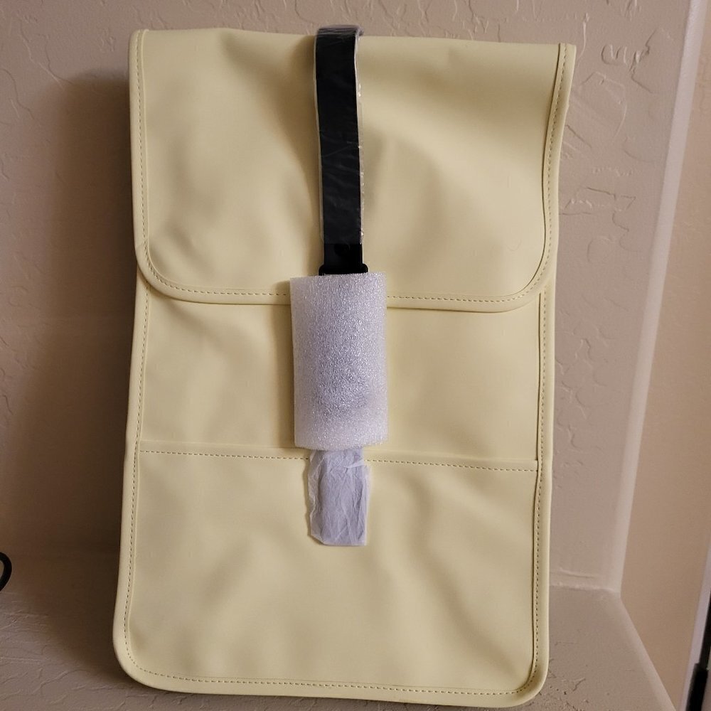 RAINS BACKPACK MINI Color: Straw (yellow) NWT Unisex - Picture 2 of 10